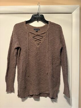 American Eagle Outfitters Lace-Up V-Neck Sweater in Brown